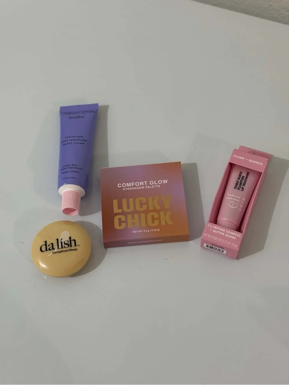 Lucky Chick Comfort Glow Eyeshadow Palette — Pink & Gold Shades